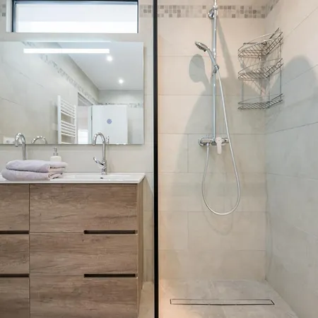 Apartamento Magnifique T3 Wifi, Garage Et Climatisation A 5 Min De La *